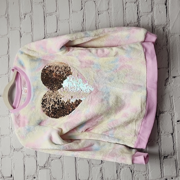 Sweater pink and yellow sequin changes - Picture 1 of 8